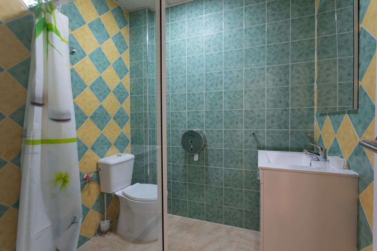 A Taberna De Vento Hotell Lalín Eksteriør bilde