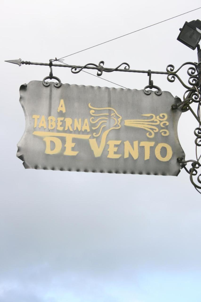 A Taberna De Vento Hotell Lalín Eksteriør bilde